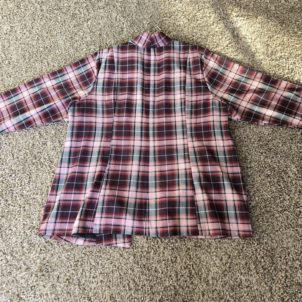Torrid Plaid Blazer in Pink and Black - Picture 13 of 15